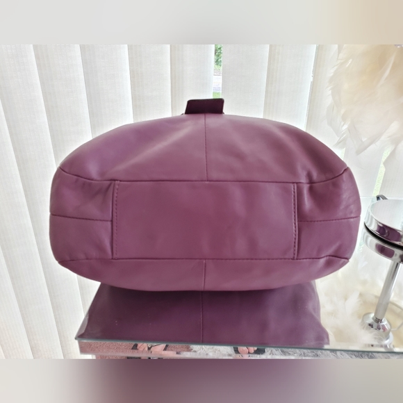 EUC COACH Bag - Picture 7 of 12